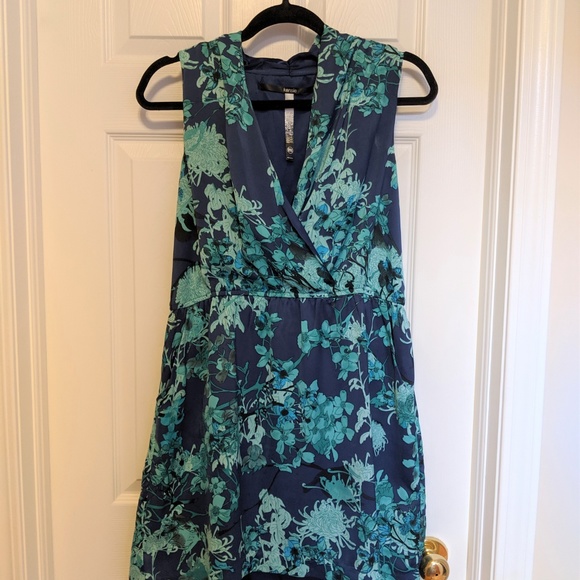 Floral blue V-neck mini dress - Picture 2 of 2